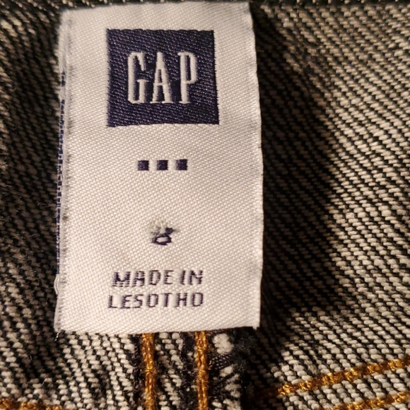 GAP Jean Skirt  EUC - Picture 2 of 5